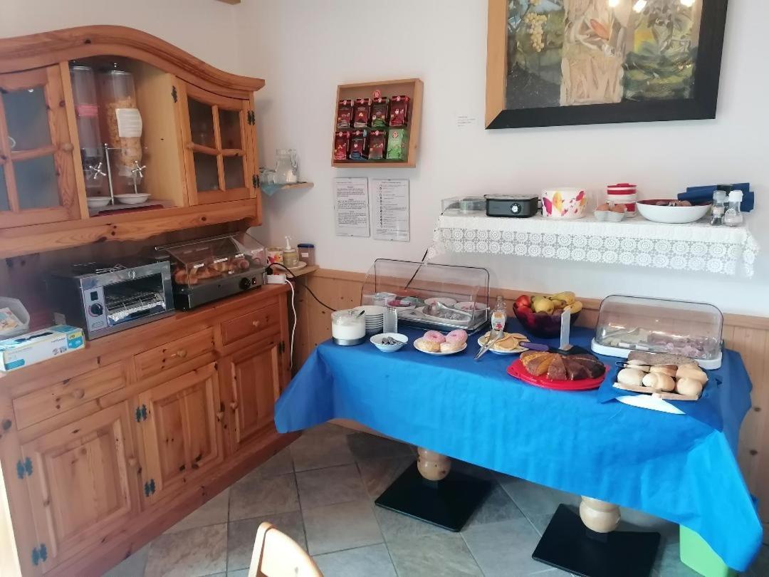 B&B Ledro Affittacamere Mezzolago Εξωτερικό φωτογραφία
