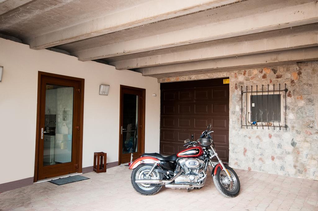 B&B Ledro Affittacamere Mezzolago Εξωτερικό φωτογραφία