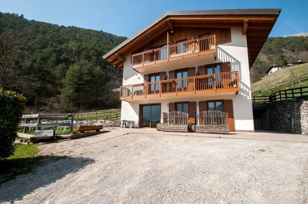 B&B Ledro Affittacamere Mezzolago Εξωτερικό φωτογραφία