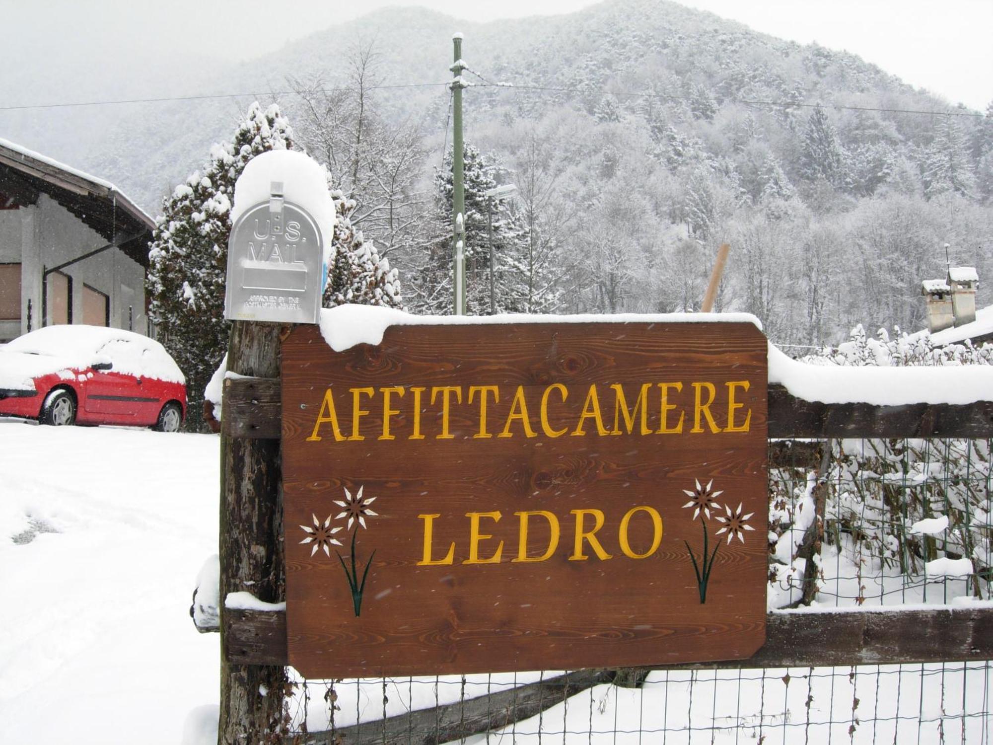 B&B Ledro Affittacamere Mezzolago Εξωτερικό φωτογραφία